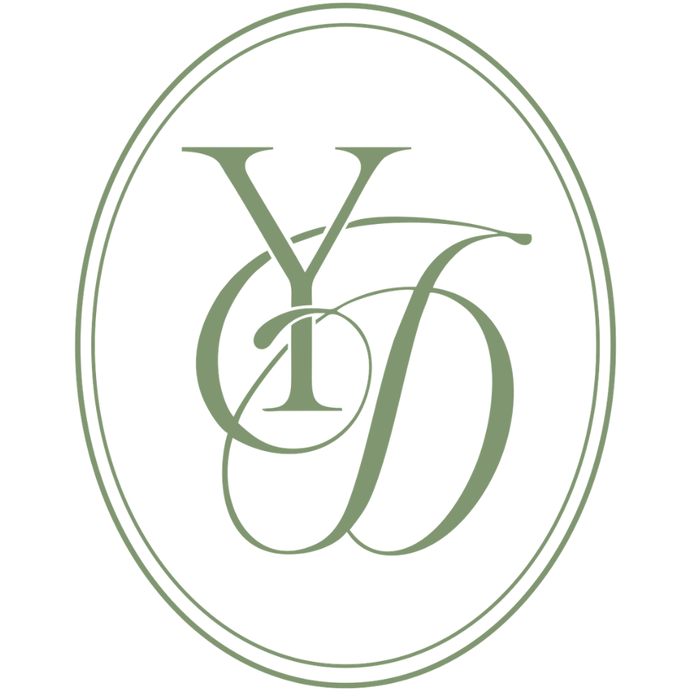 yasminedecivan.com